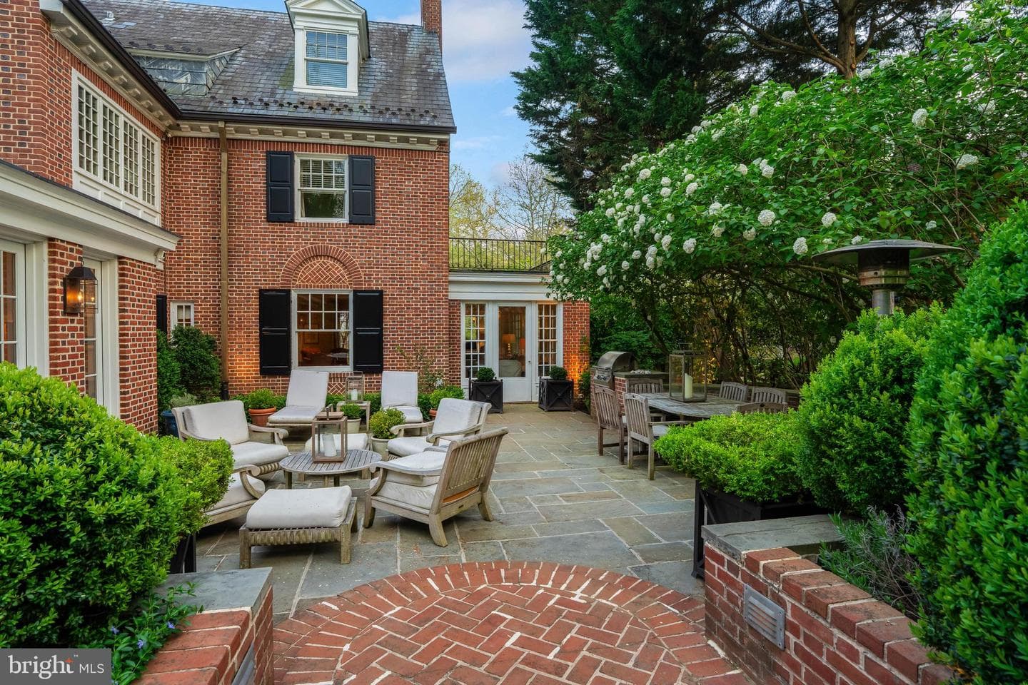 216 Chancery Road photo 55