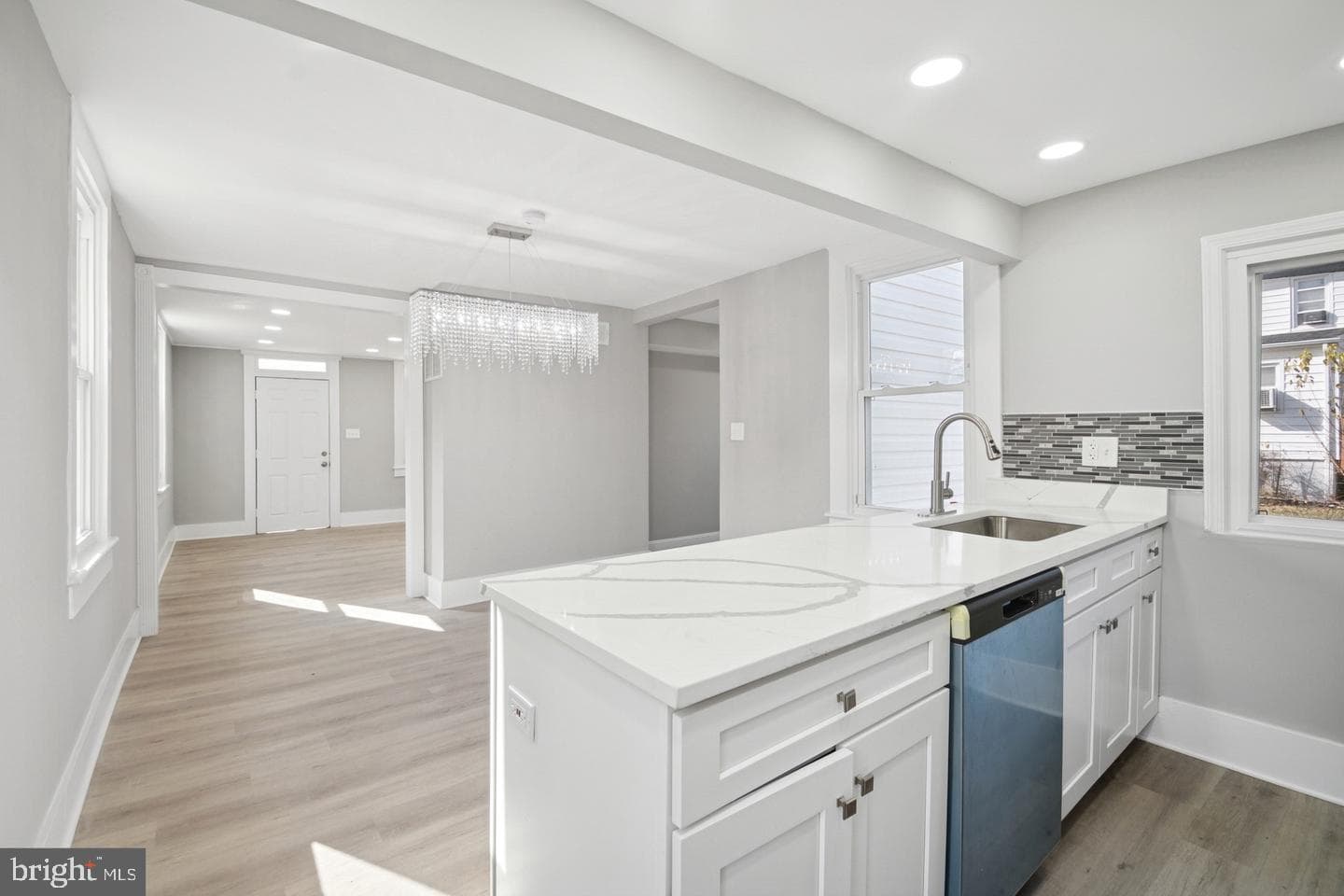 3814 Walnut Avenue photo 4