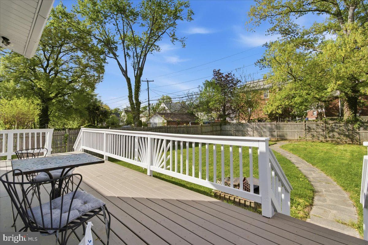 2812 Kildaire Drive photo 17