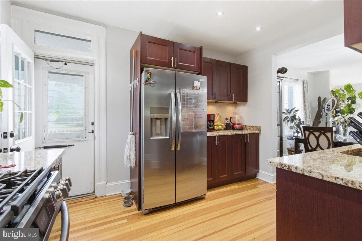 2812 Kildaire Drive photo 9