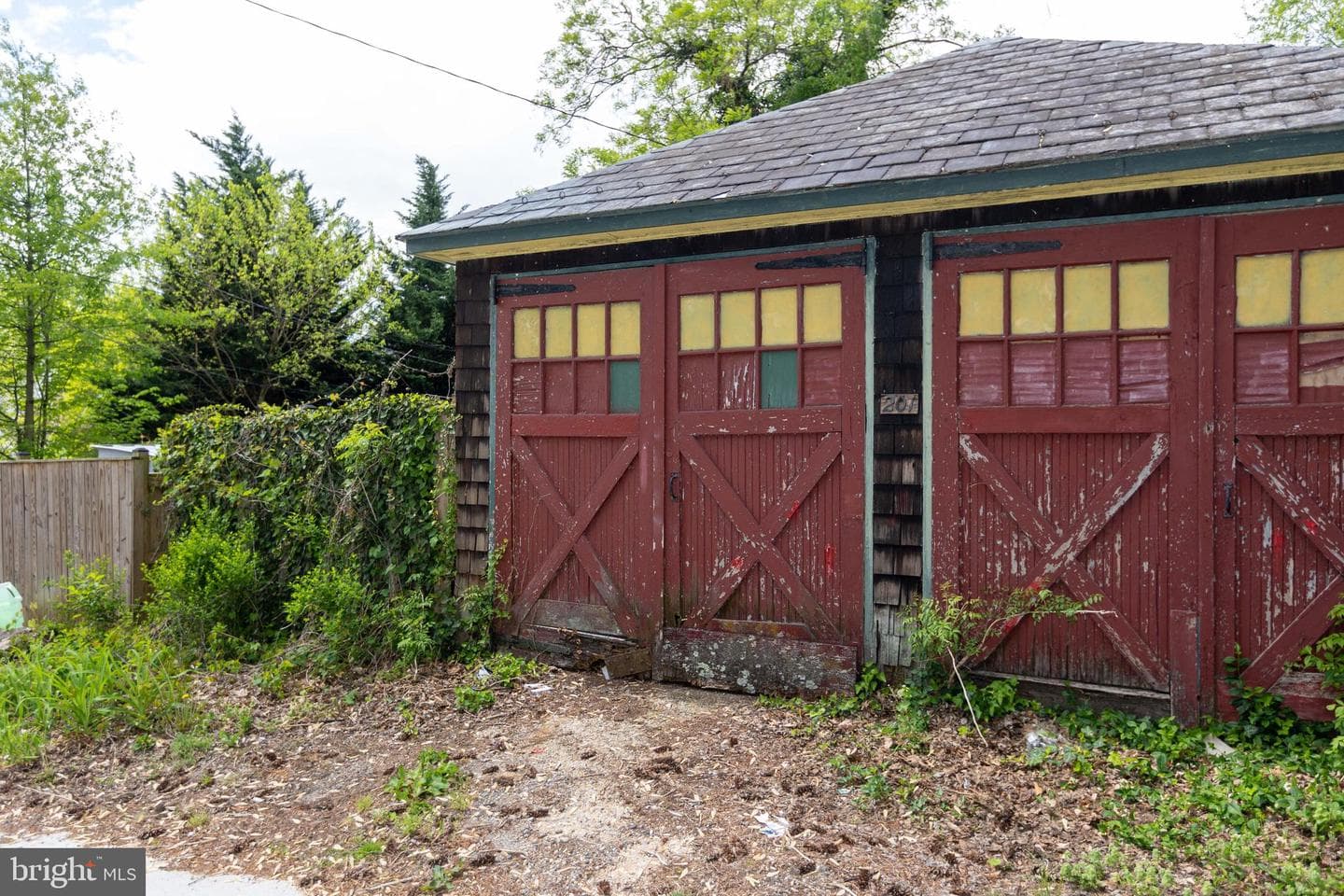 201 Hawthorne Road photo 40