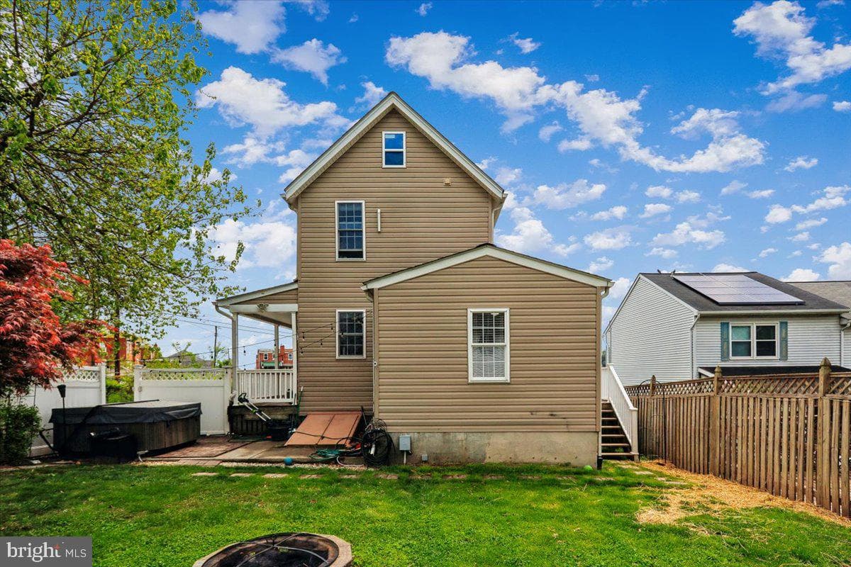 3500 Mactavish Avenue photo 34