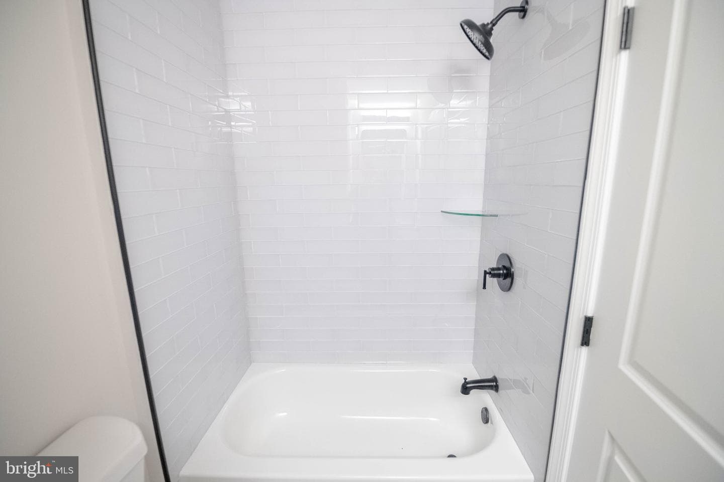 1645 Normal Avenue photo 27