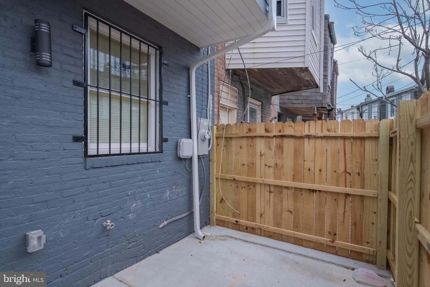 1645 Normal Avenue photo 36