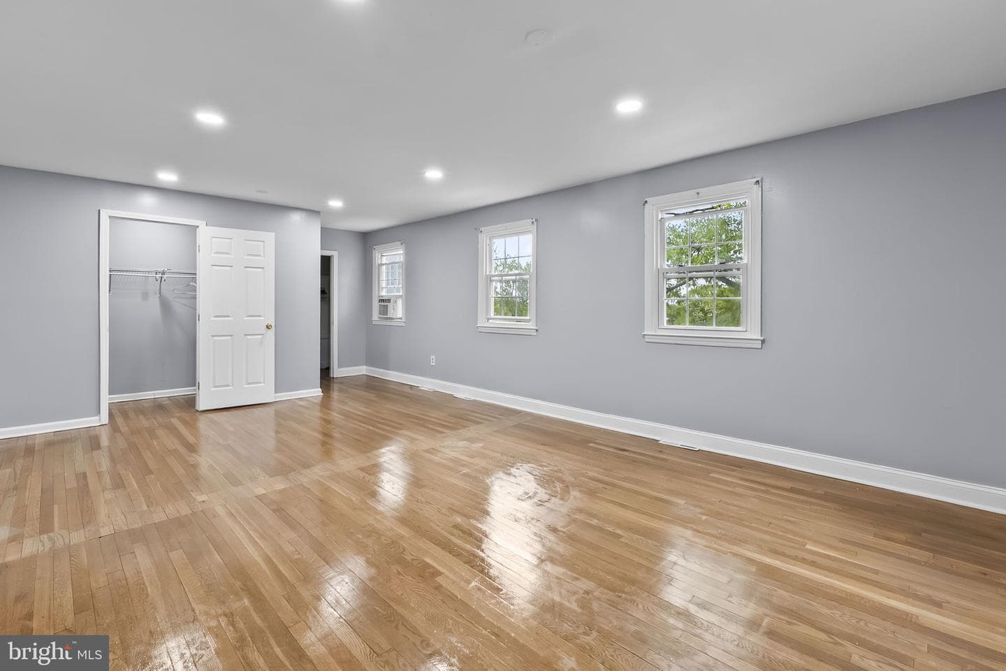 408 S Beechfield Avenue photo 12