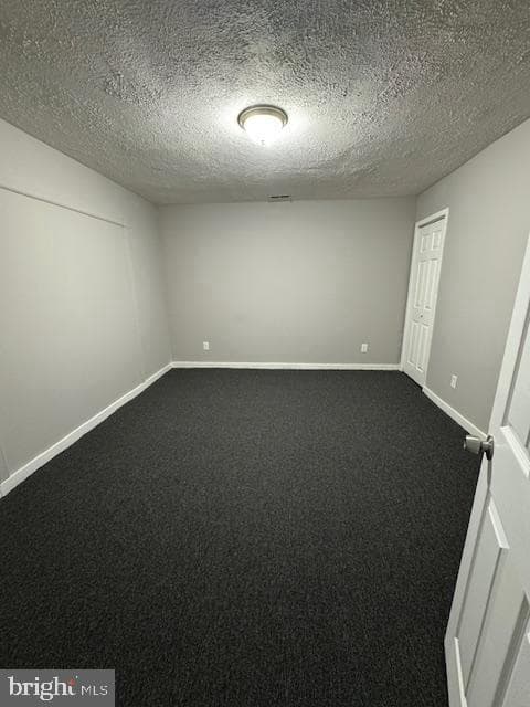 4620 Curtis Avenue photo 5