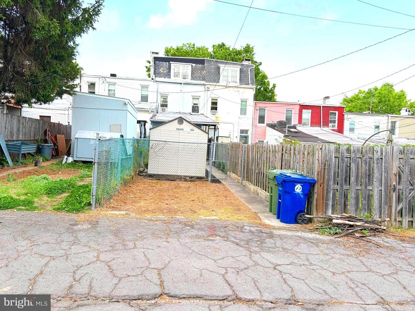 3642 Malden Avenue photo 43