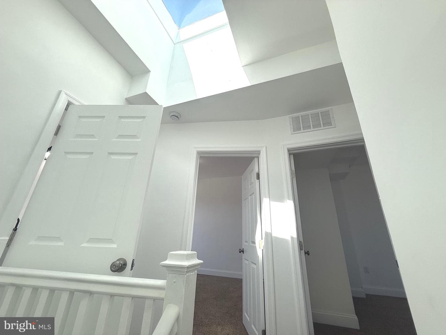 1601 N Longwood Street photo 24