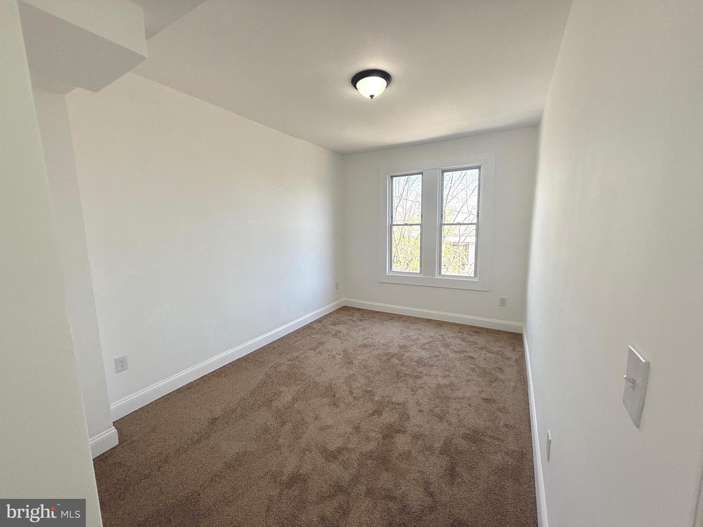 1601 N Longwood Street photo 32