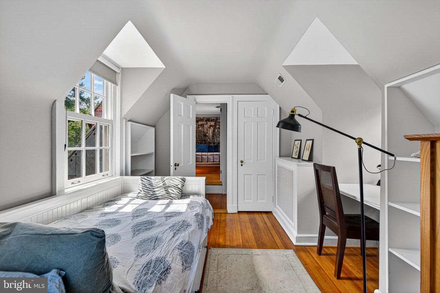 1104 Harriton Road photo 36