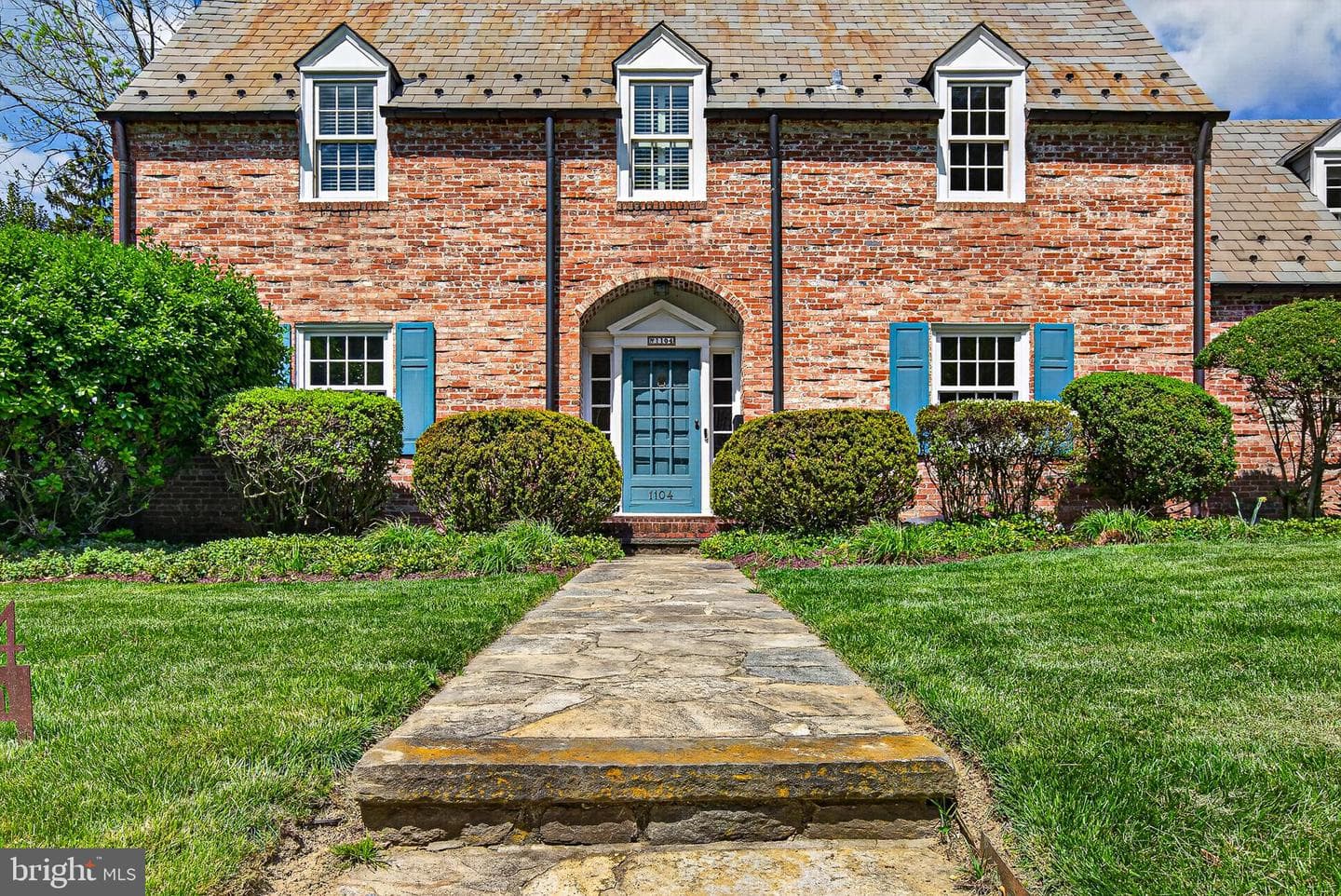 1104 Harriton Road photo 4