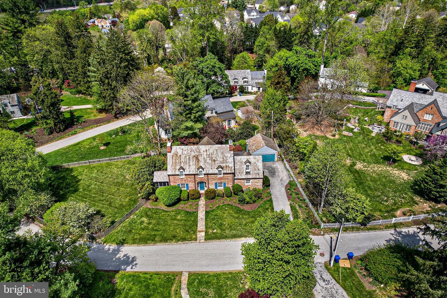 1104 Harriton Road photo 49