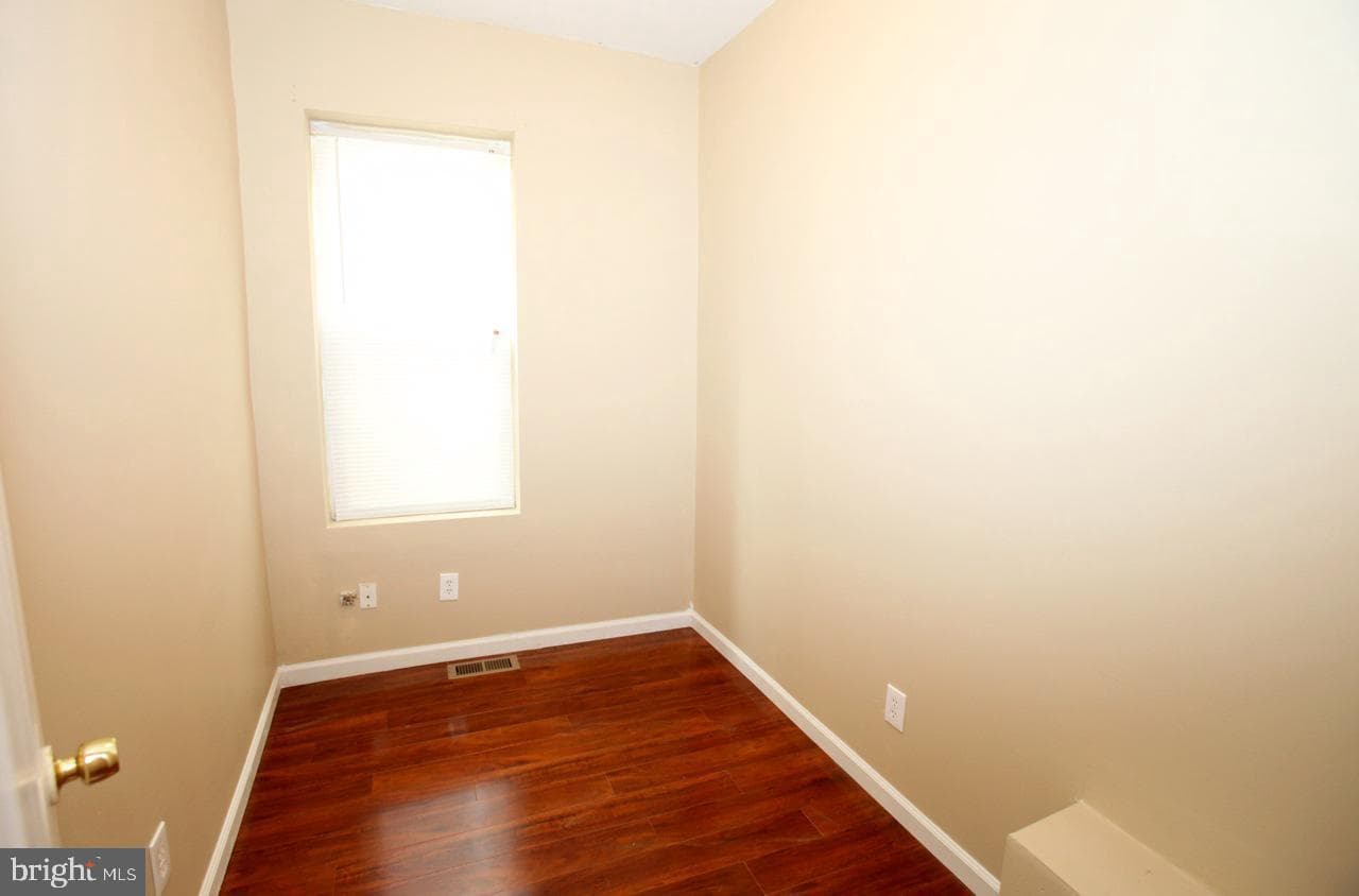 535 Oakland Avenue photo 7