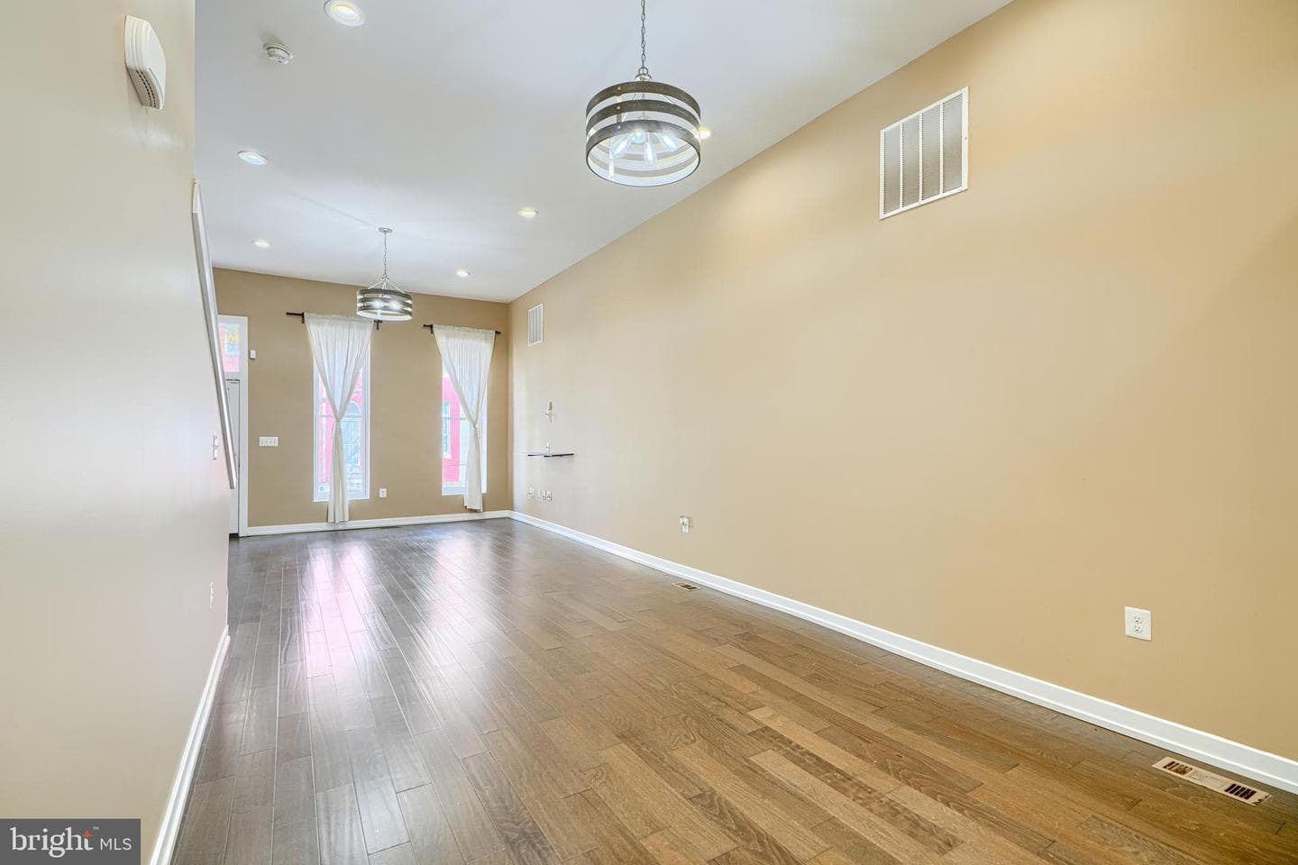 1410 Druid Hill Avenue photo 10