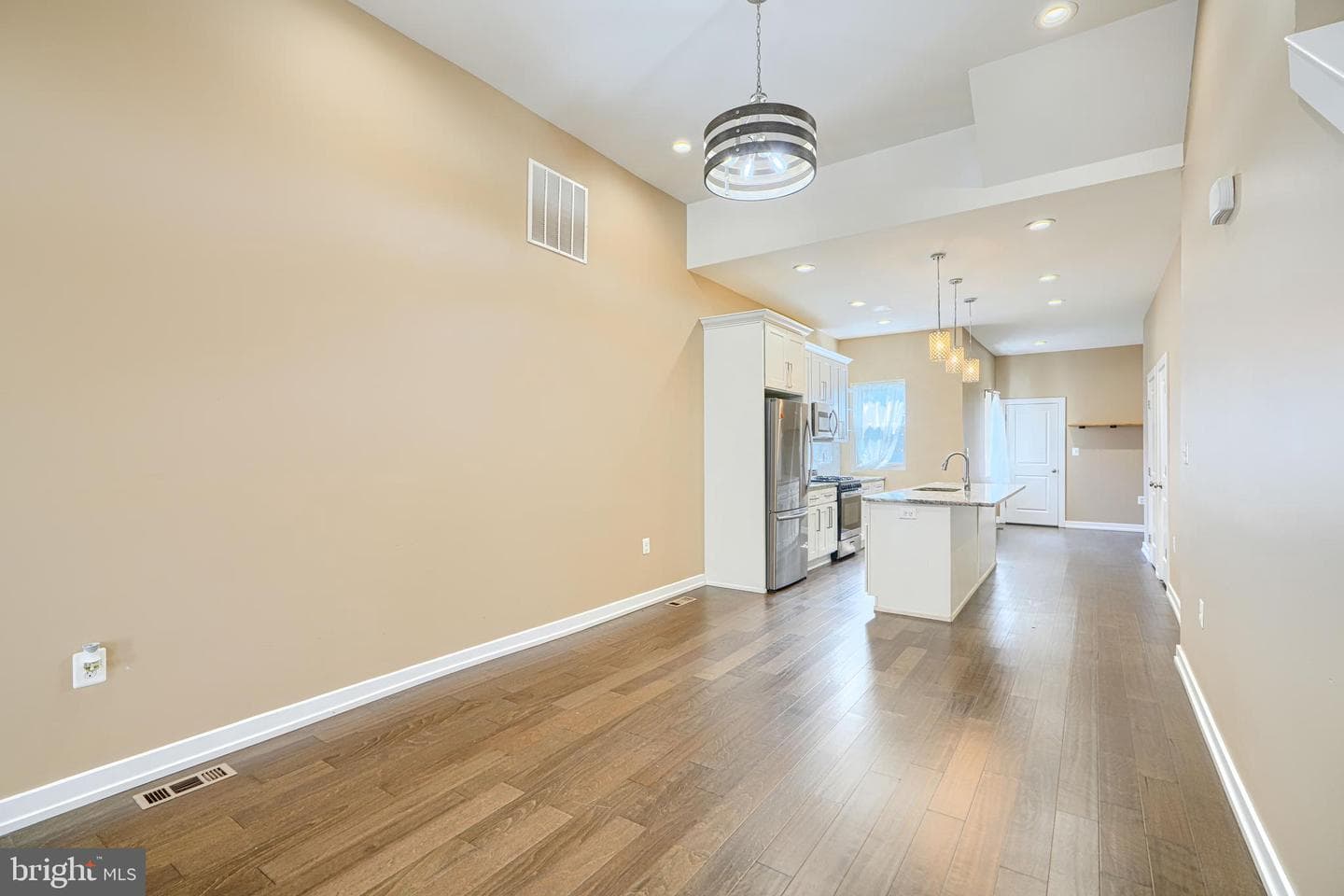 1410 Druid Hill Avenue photo 13
