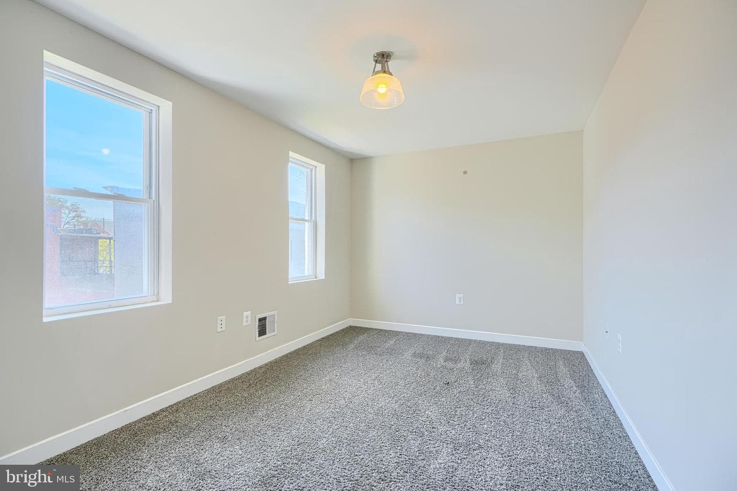 1410 Druid Hill Avenue photo 43