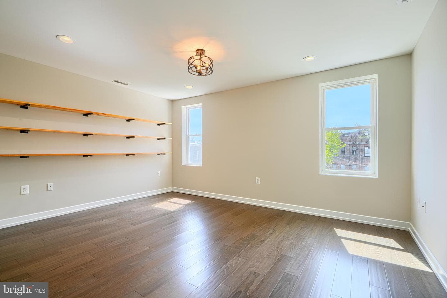 1410 Druid Hill Avenue photo 60