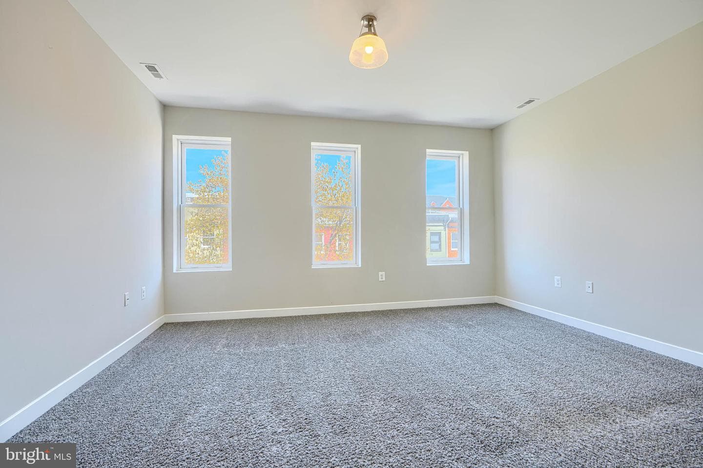 1410 Druid Hill Avenue photo 62