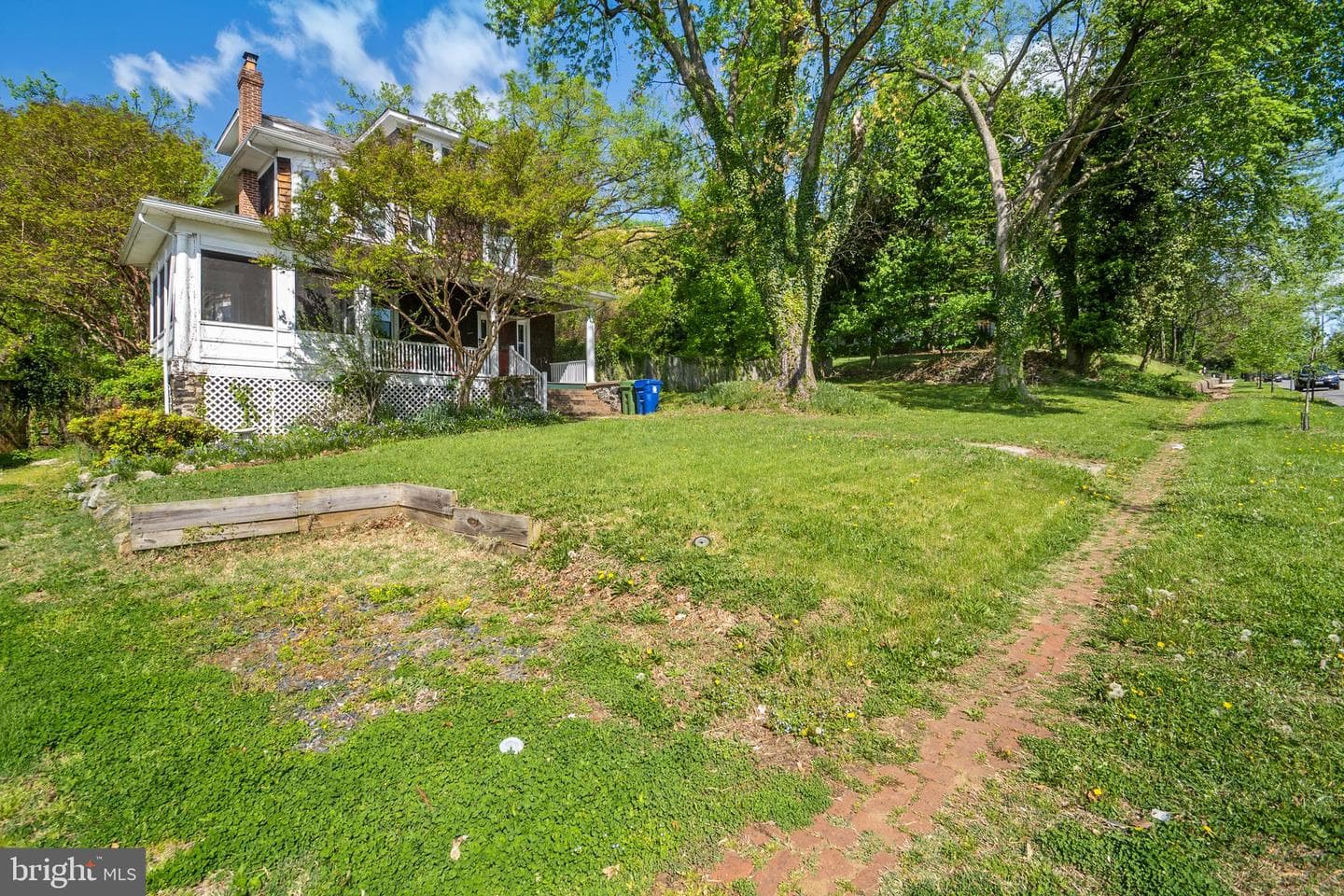 202 S Athol Avenue photo 35