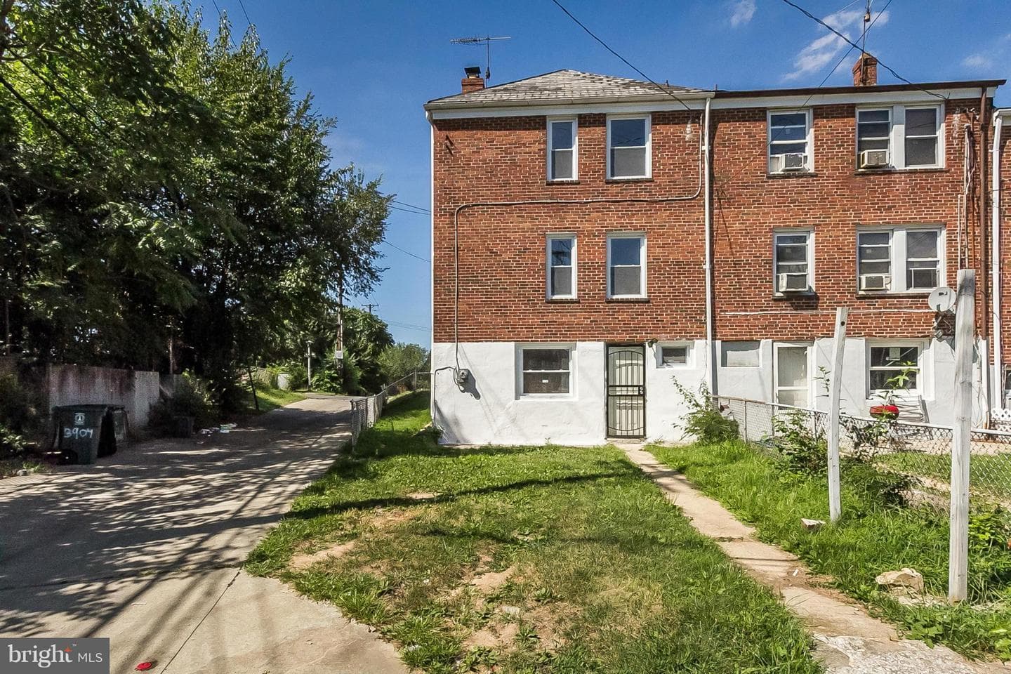 3601 Ravenwood Avenue photo 3