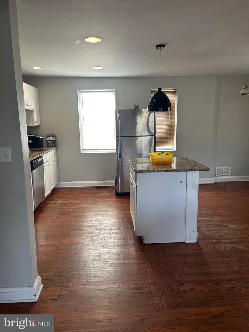 3601 Ravenwood Avenue photo 7