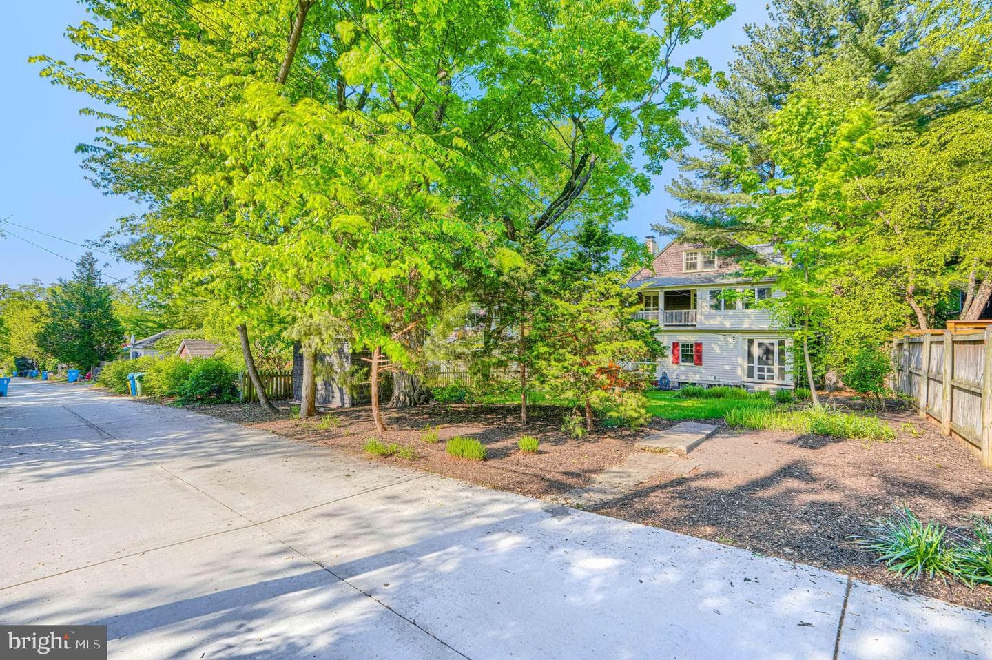 207 Hawthorne Road photo 112