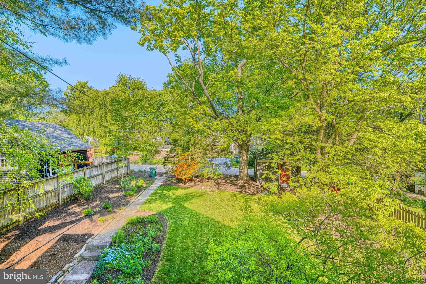 207 Hawthorne Road photo 54