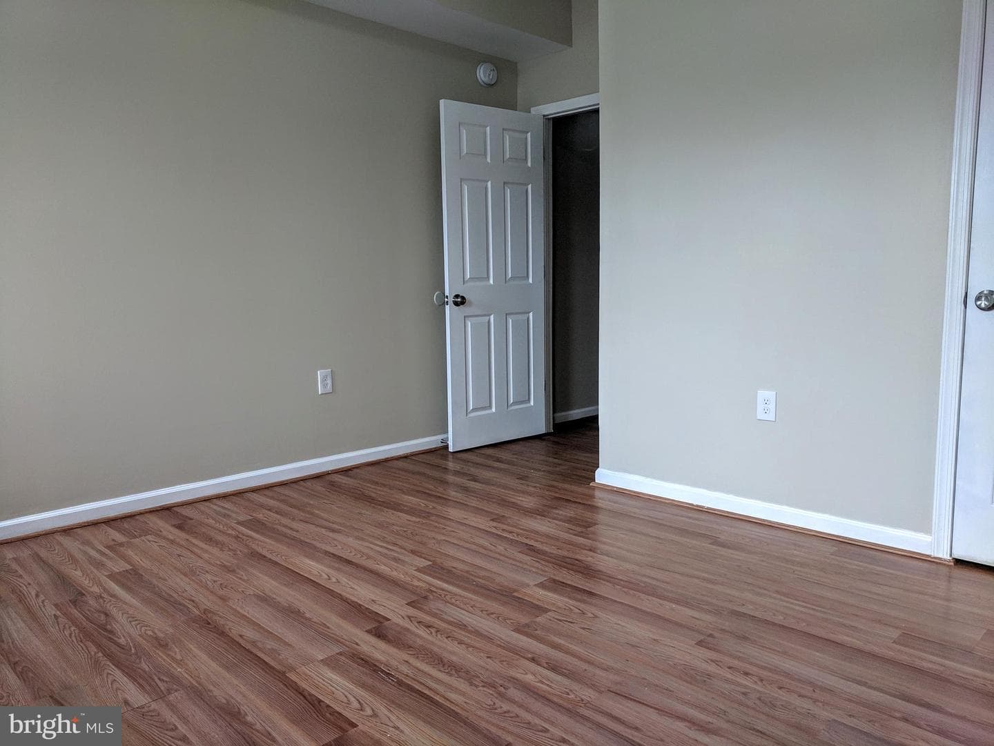 2444 Druid Hill Avenue photo 35