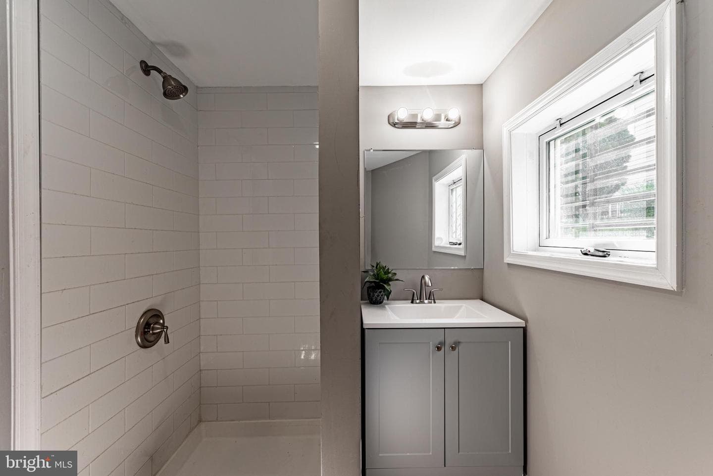 1008 Walnut Avenue photo 12