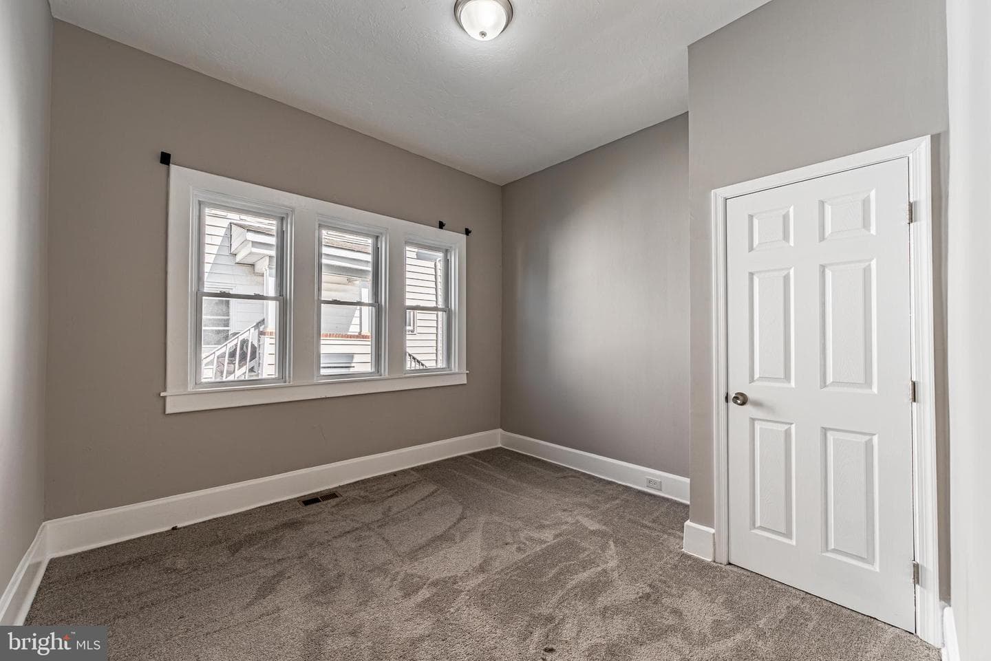 1008 Walnut Avenue photo 7
