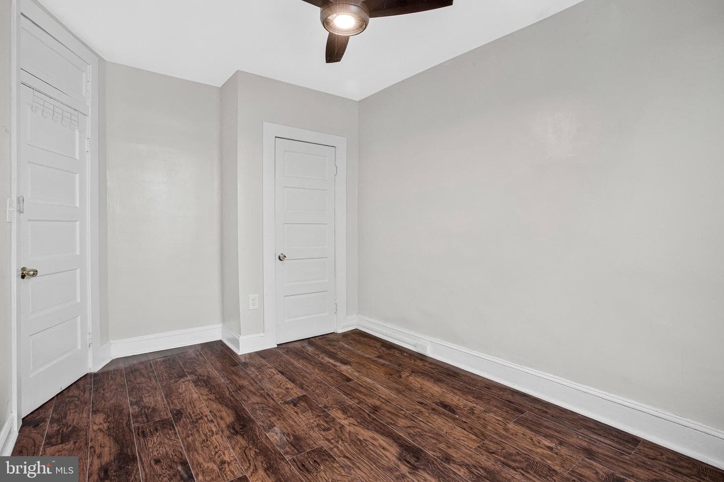 40 N Abington Avenue photo 28