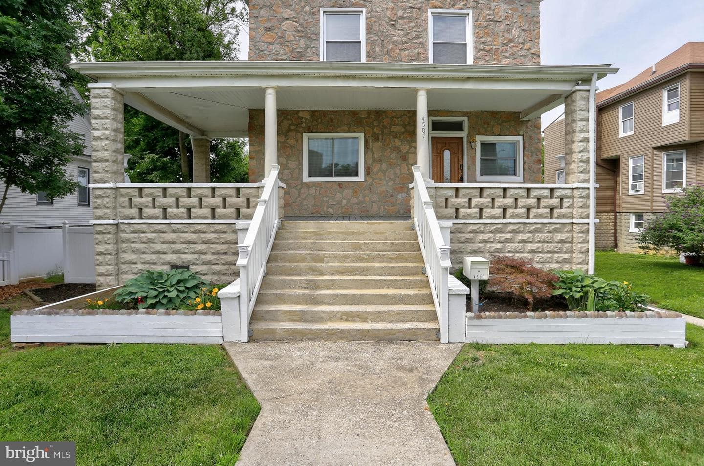 4507 Maine Avenue photo 3