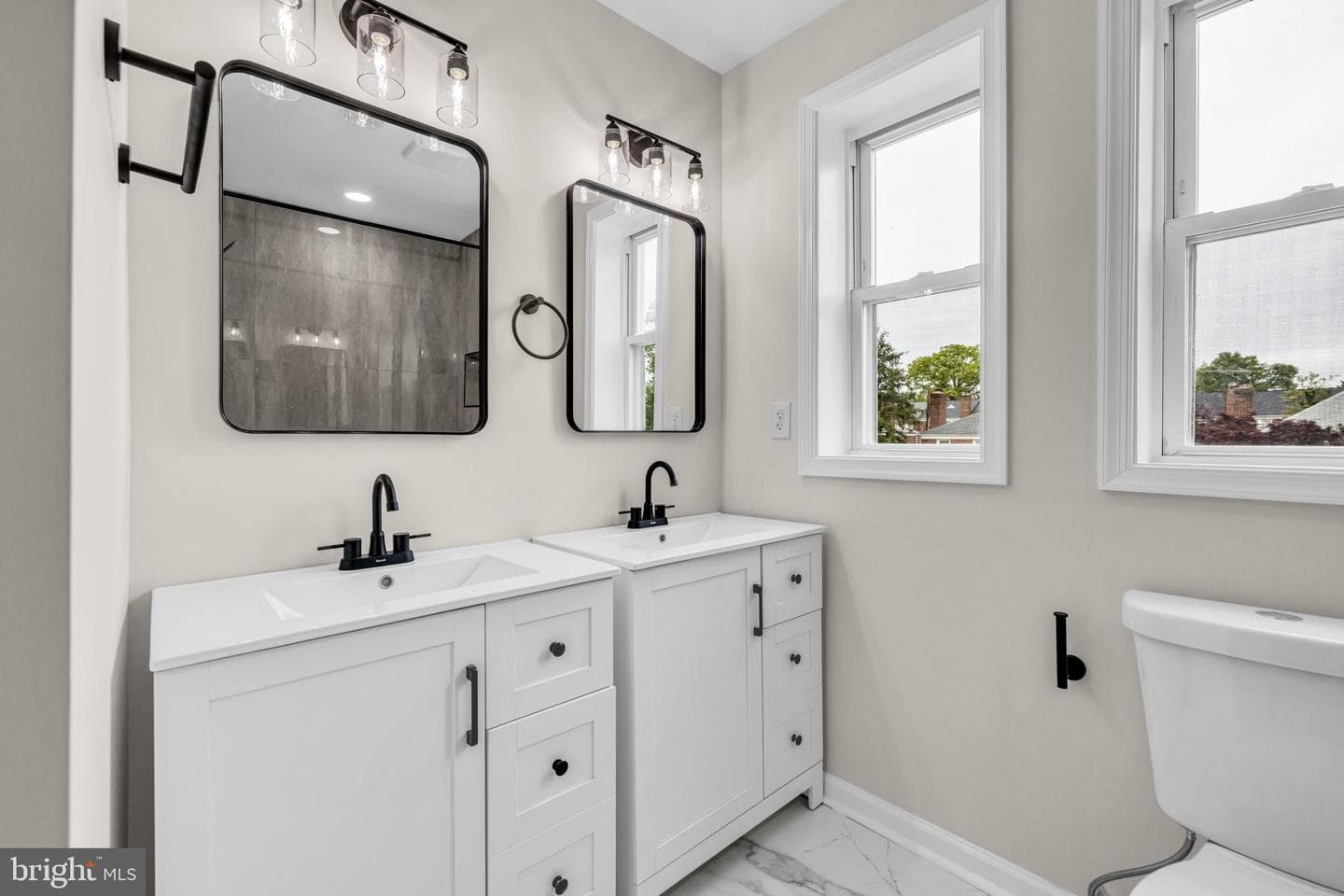 1513 Kingsway Road photo 13
