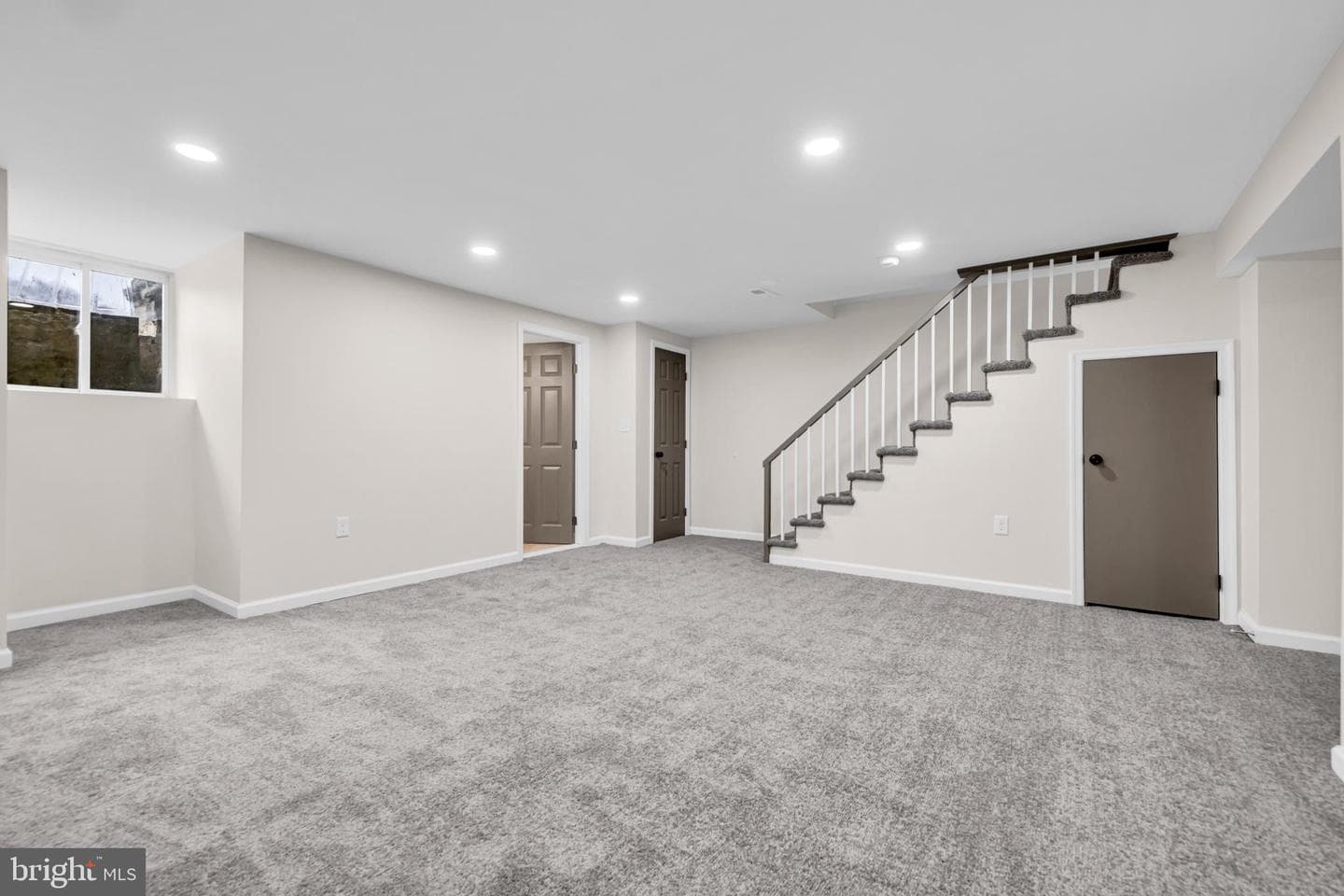 1513 Kingsway Road photo 23