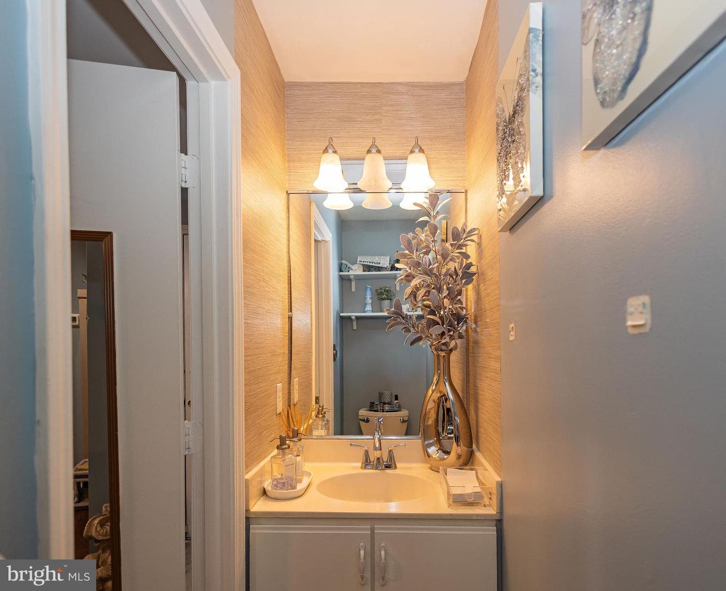 2847 Joseph Avenue photo 14