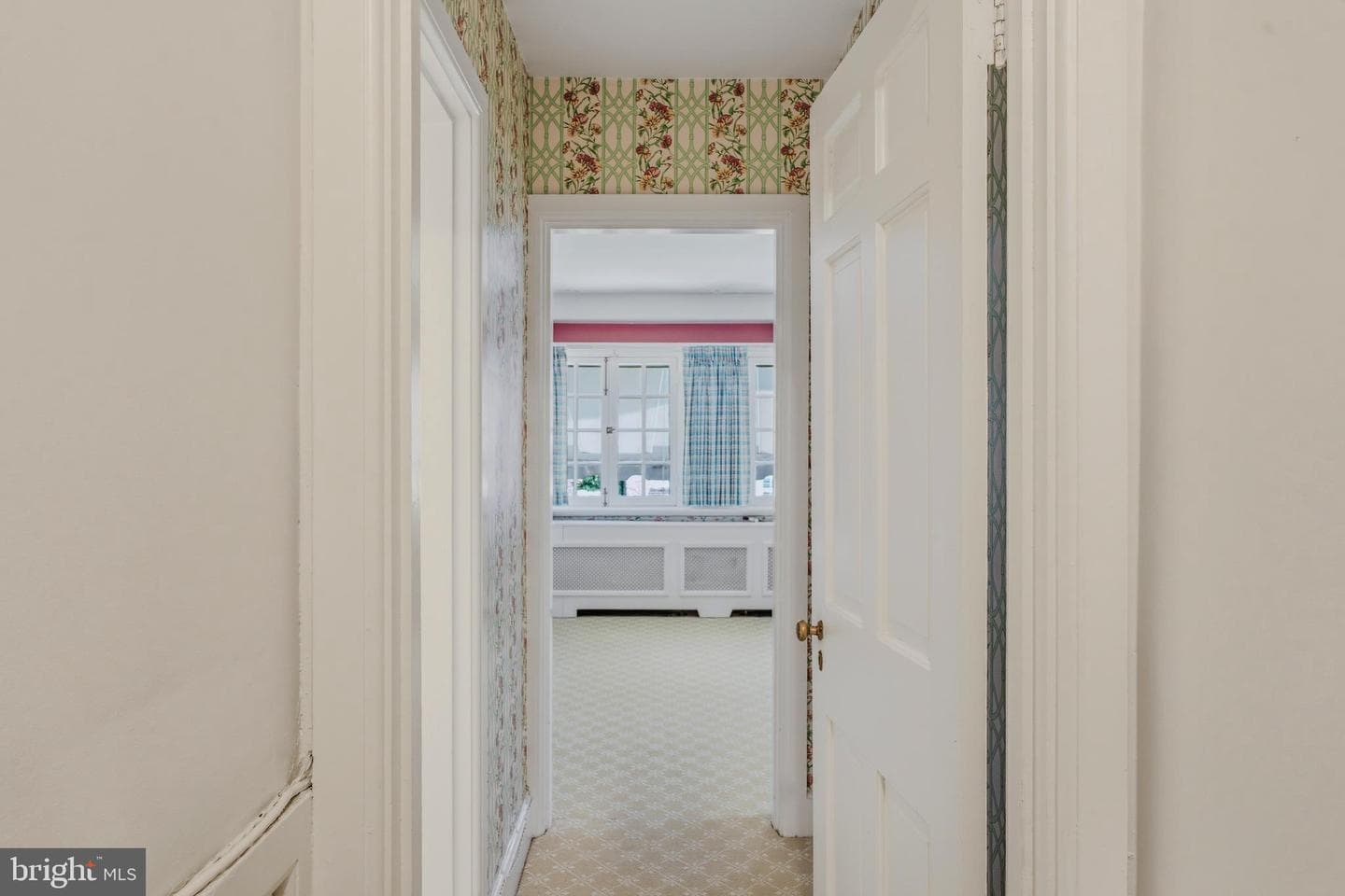 119 Taplow Road photo 50