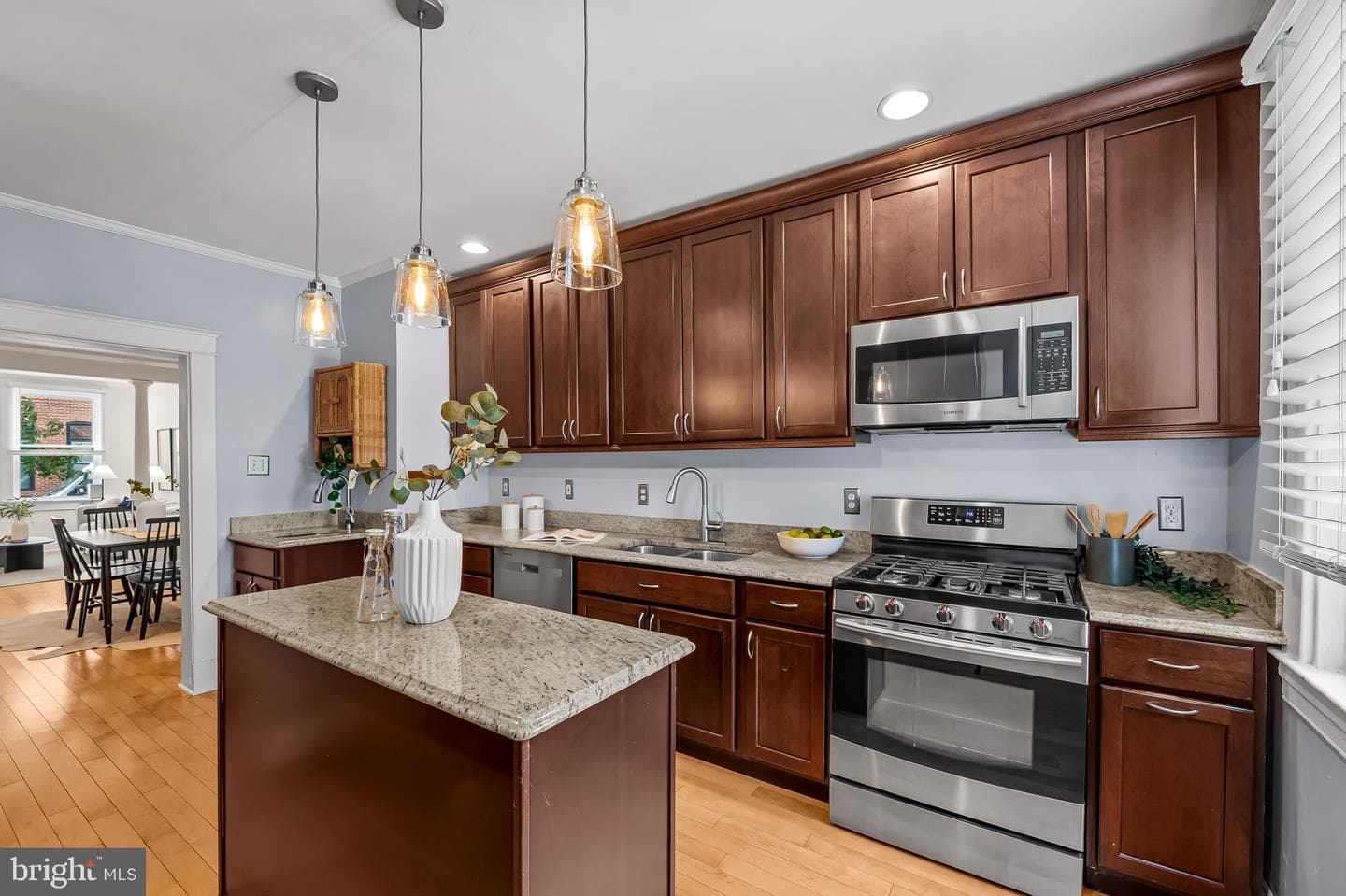 1435 Hull Street photo 13