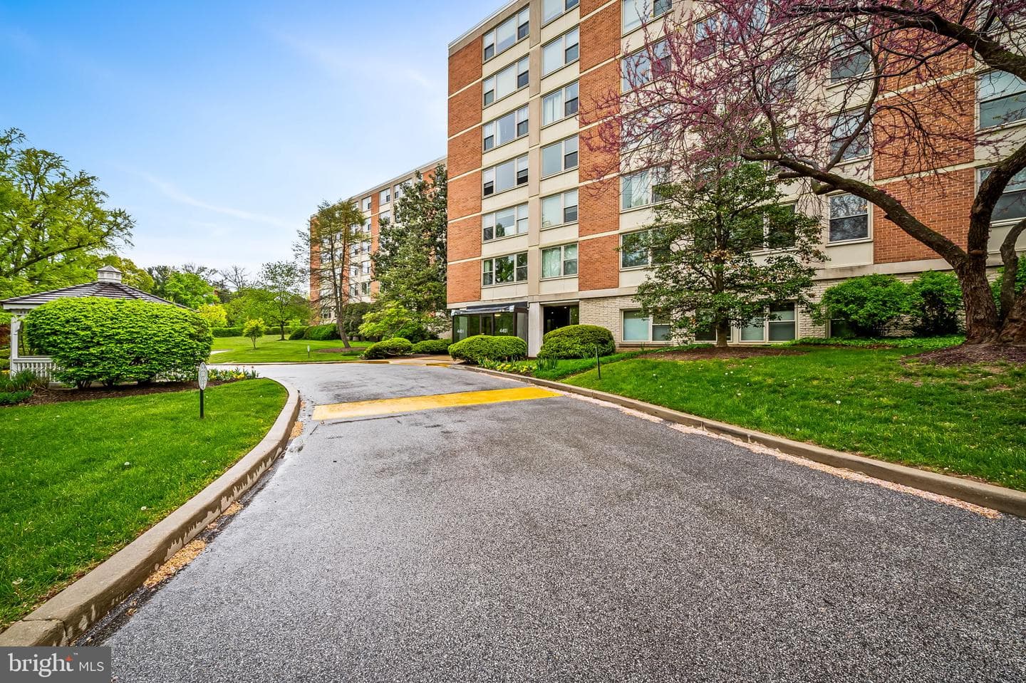 4401 Roland Avenue #110 photo 2