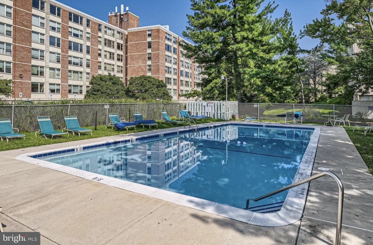 4401 Roland Avenue #110 photo 25