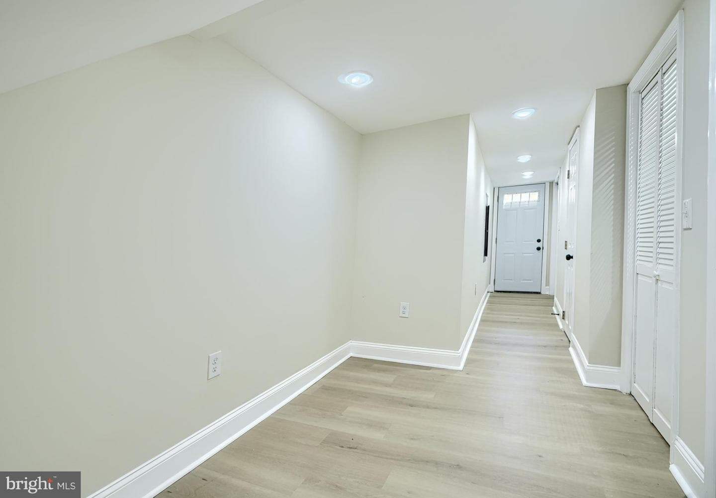 1827 Druid Hill Avenue photo 36