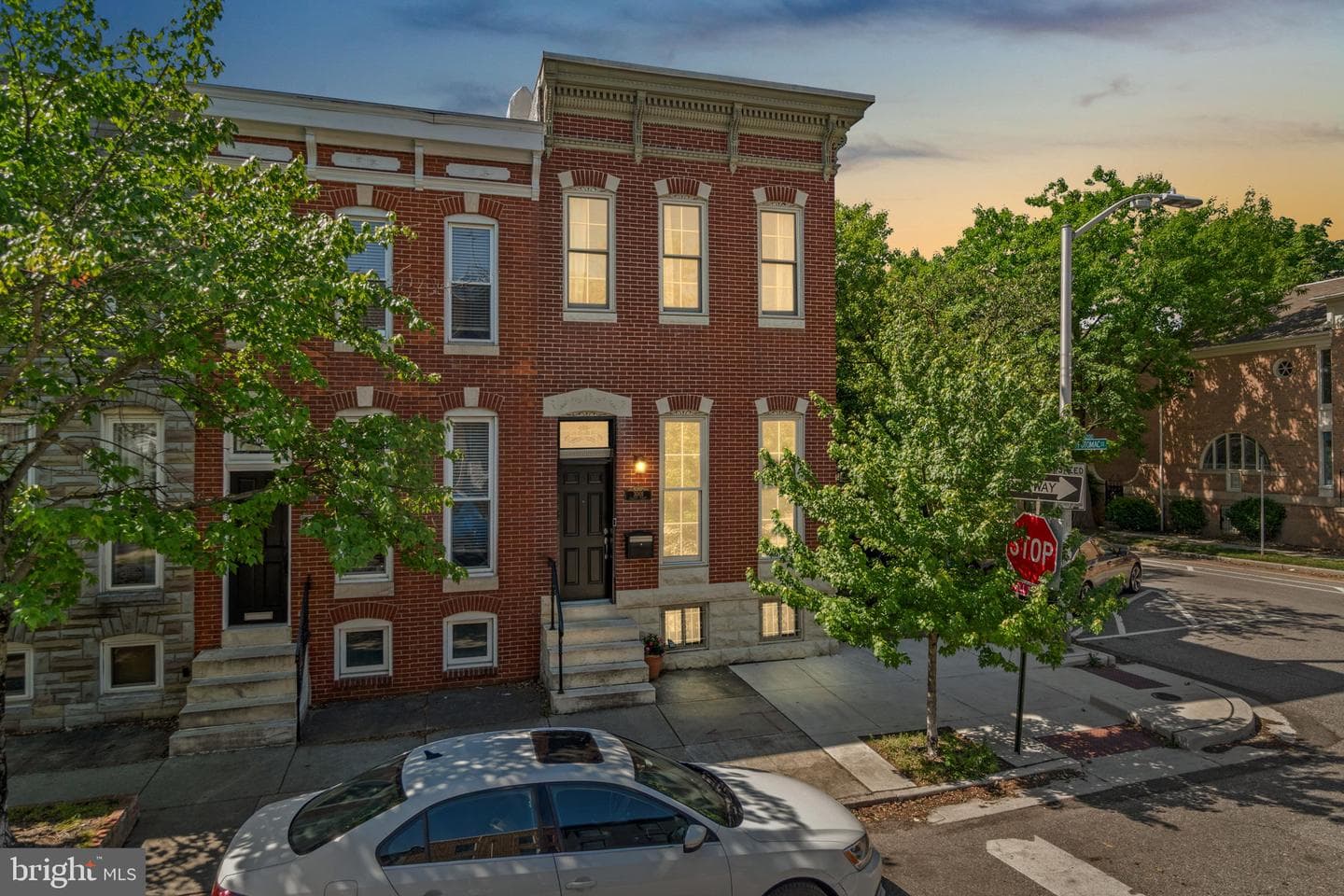 3001 Elliott Street photo 40