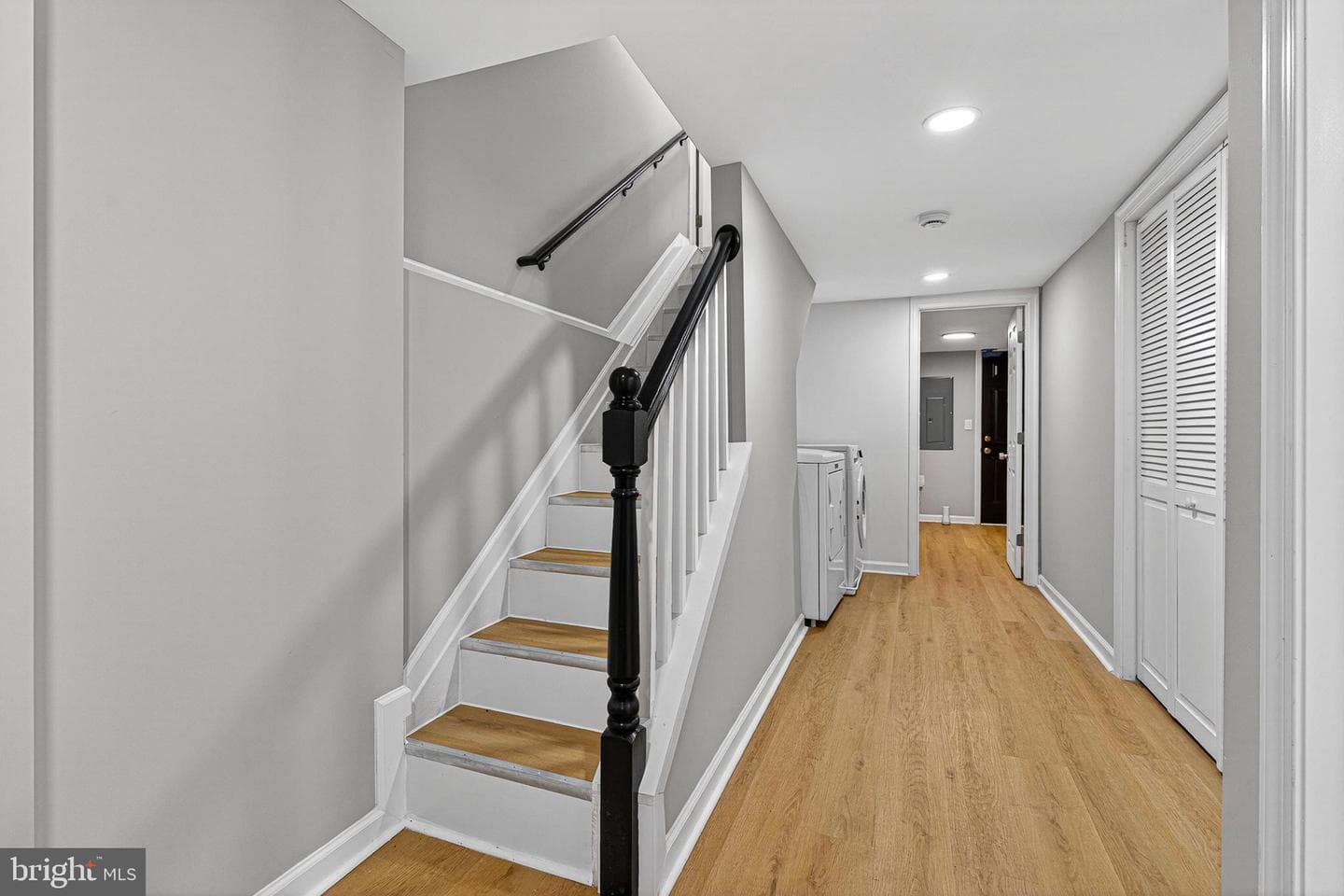 2518 W Fayette Street photo 26