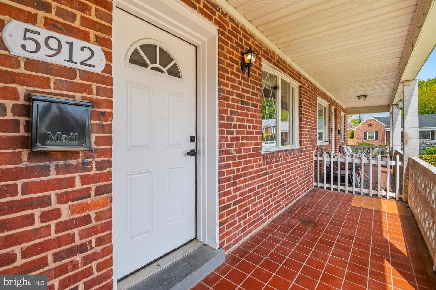 5912 Willet Avenue photo 2