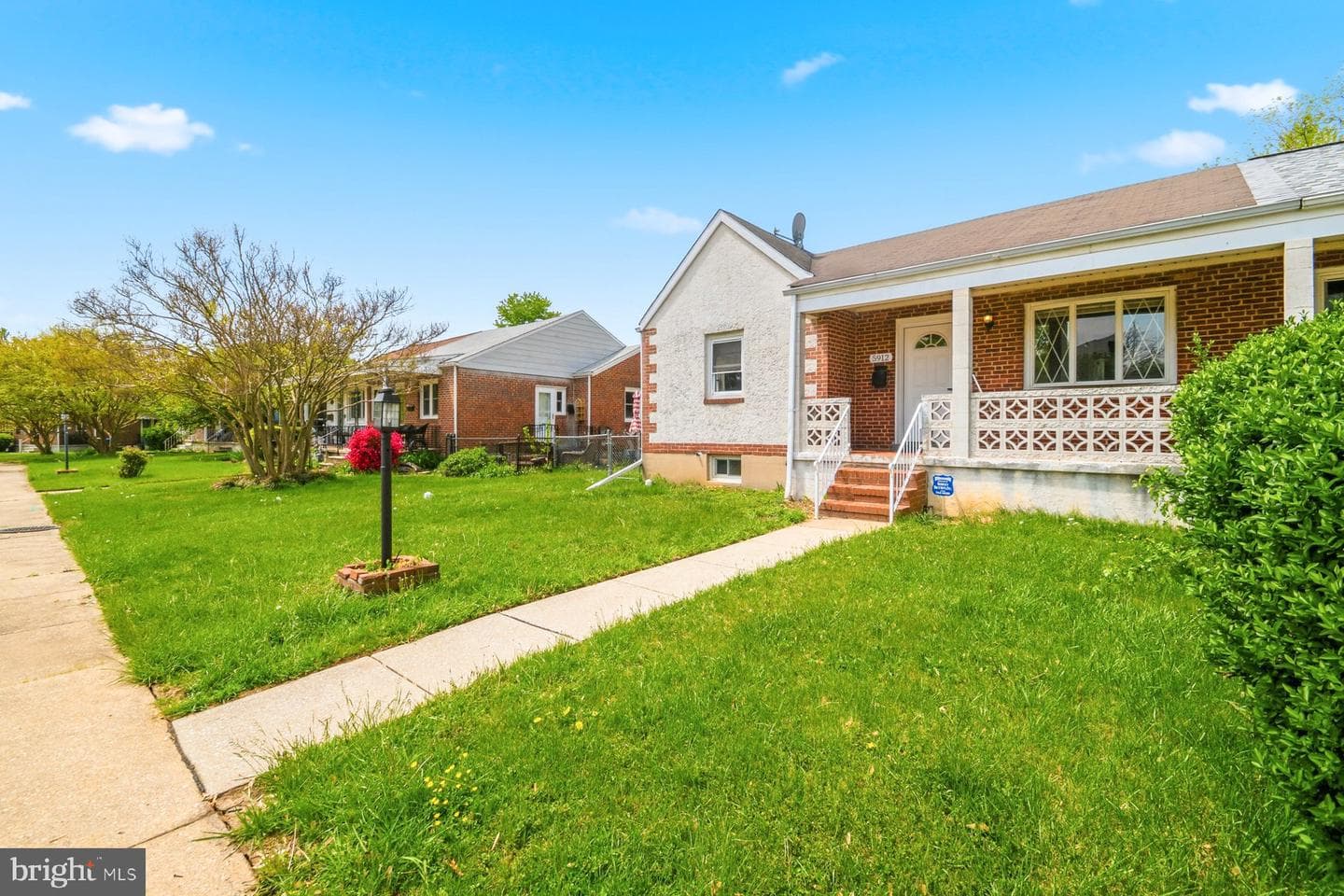 5912 Willet Avenue photo 4