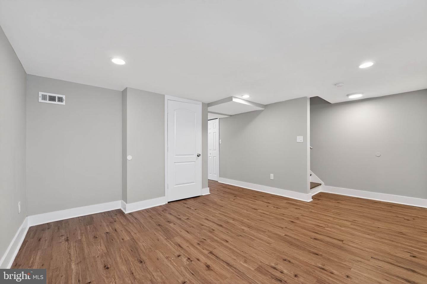 4803 Aberdeen Avenue photo 19