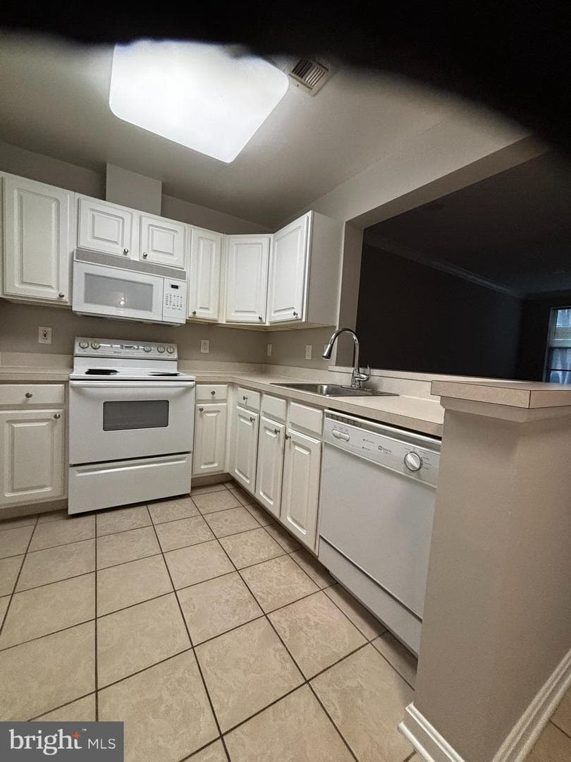 23 Pierside Drive #130 photo 5