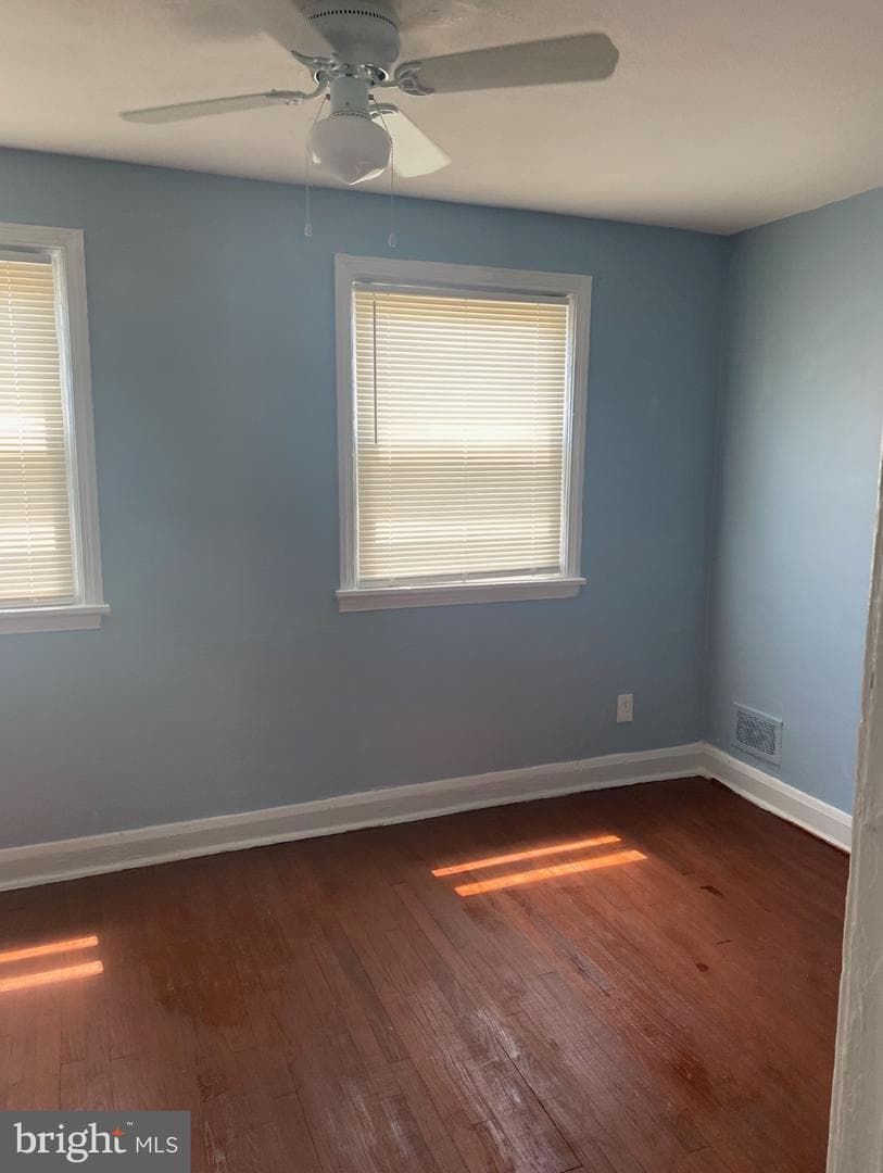 6113 Cardiff Avenue photo 8