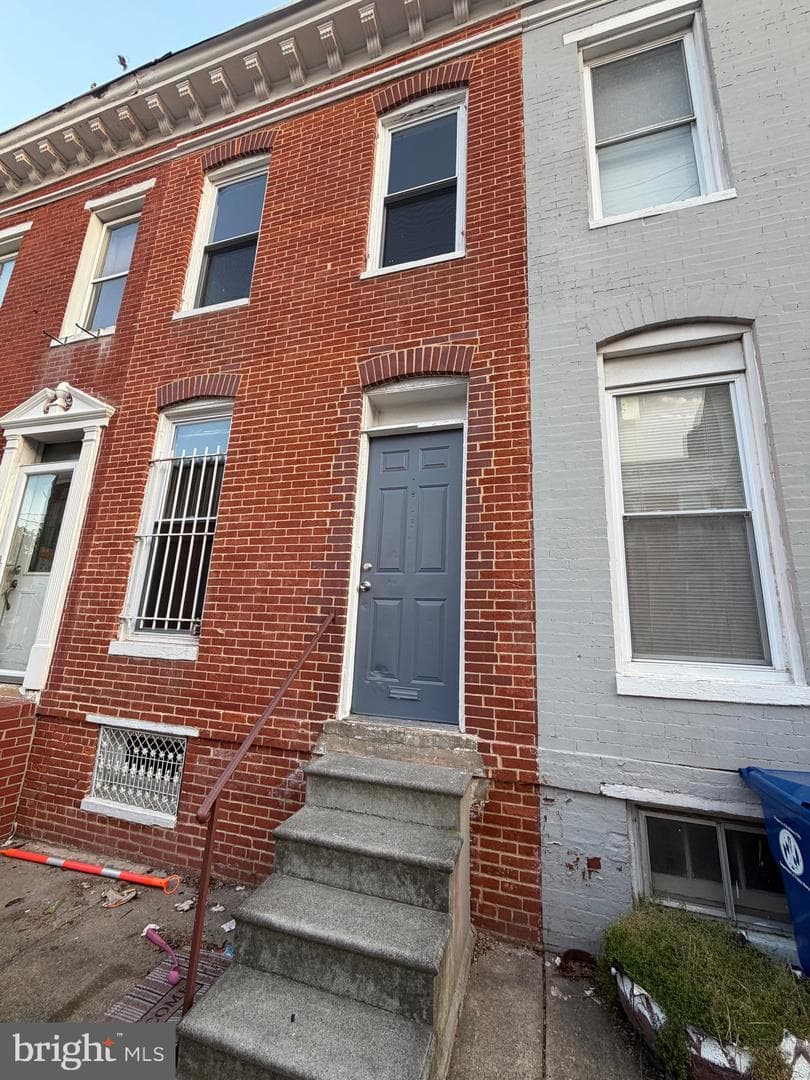 747 Carroll Street photo 4