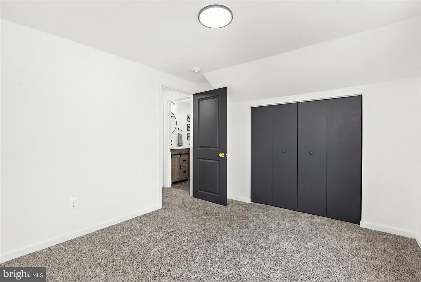 5313 Elsrode Avenue photo 33