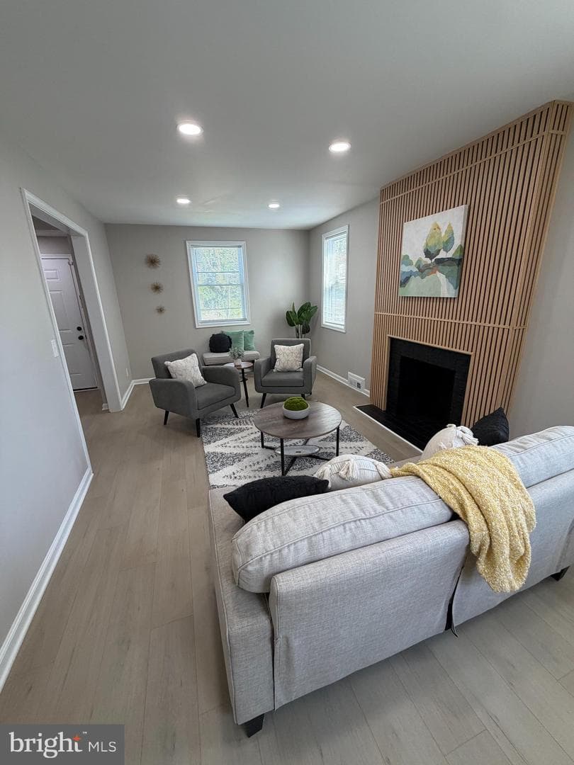 3903 Oakford Avenue photo 3